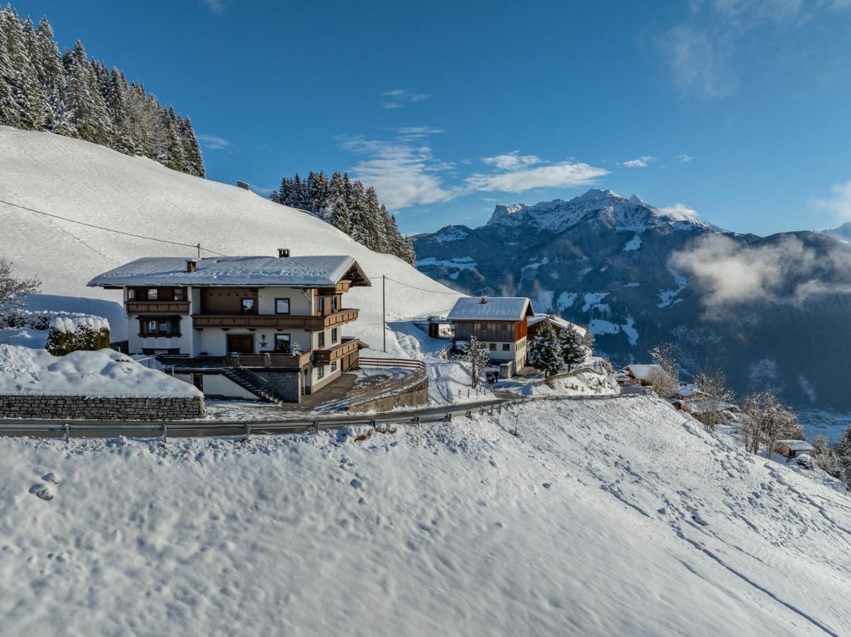 Haus Schoeser Hippach Eksteriør bilde